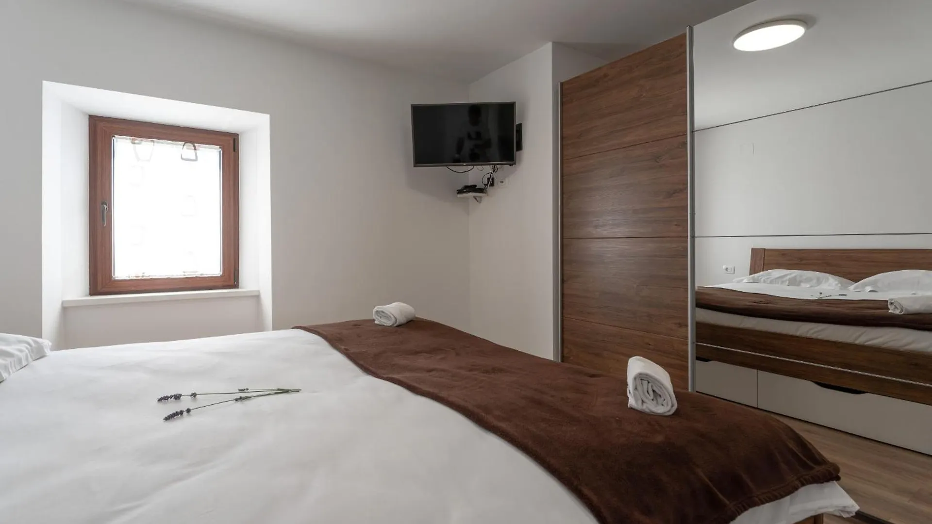 Rustic Villa Stone House With Pool In Umag Cepljani
